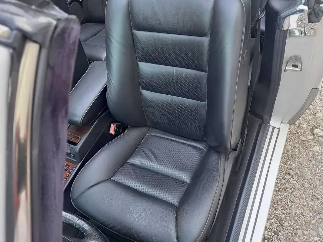 Usata Mercedes E200 359 CV (264 kW) 1997 Cabrio