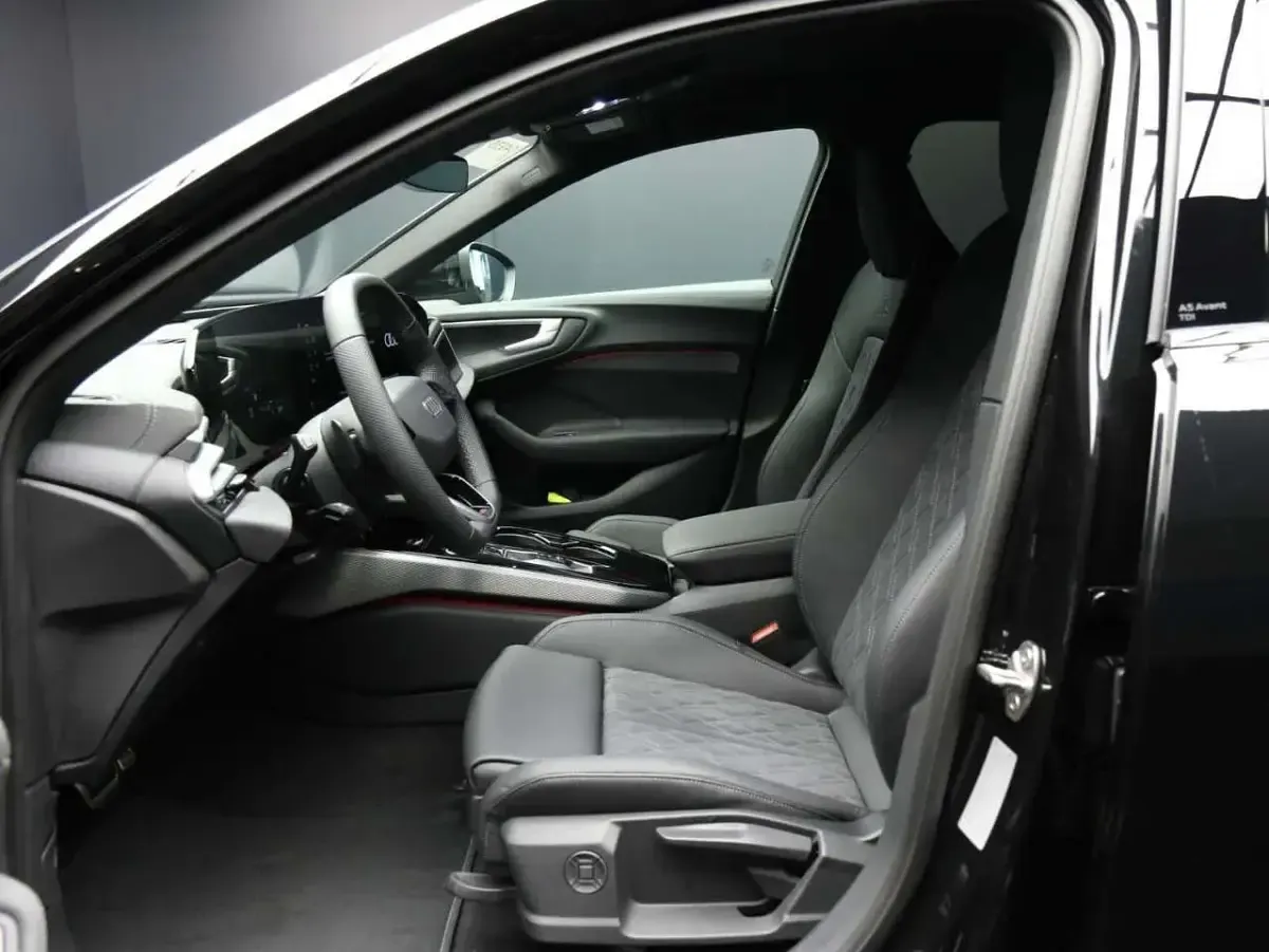 Nuova Audi A5 S-Line 204 CV (150 kW) 2025 Nero Station wagon