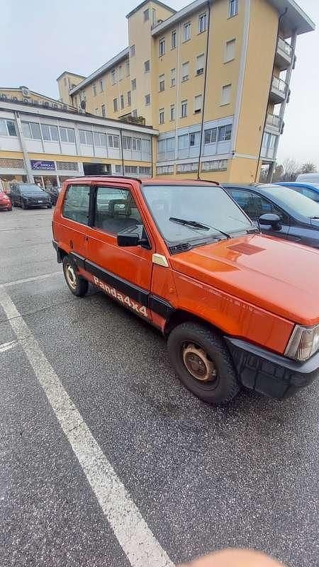 Usata Fiat Panda 4x4 50 CV (36 kW) 1986 Utilitaria