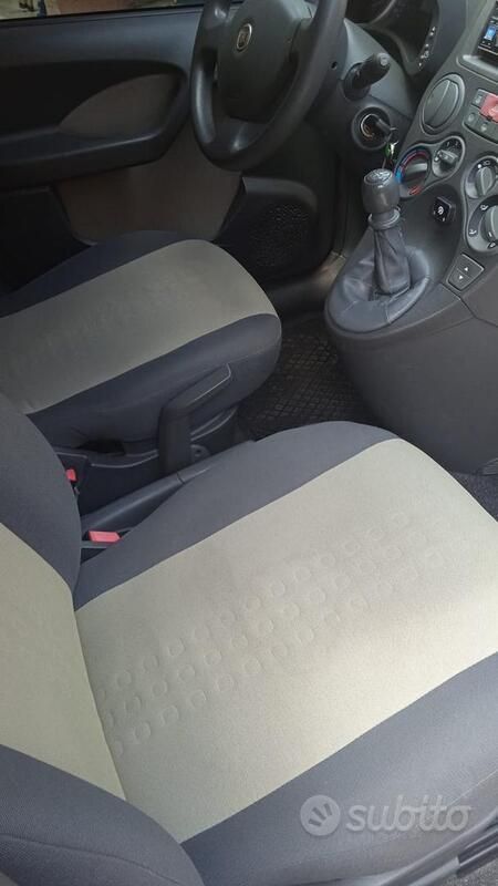 Usata Fiat Panda 54 CV (39 kW) 2009 Rosso Utilitaria