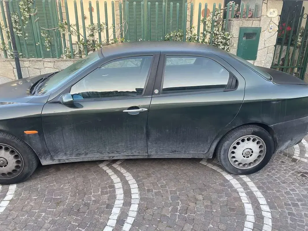 Usata Alfa Romeo 156 144 CV (105 kW) 1997 Berlina