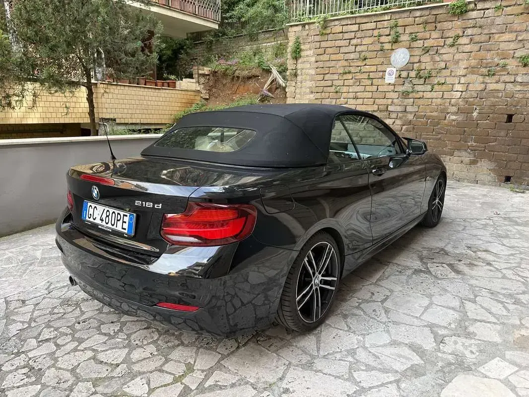 Usata BMW 218 Sport Line 150 CV (110 kW) 2020 Nero Cabrio