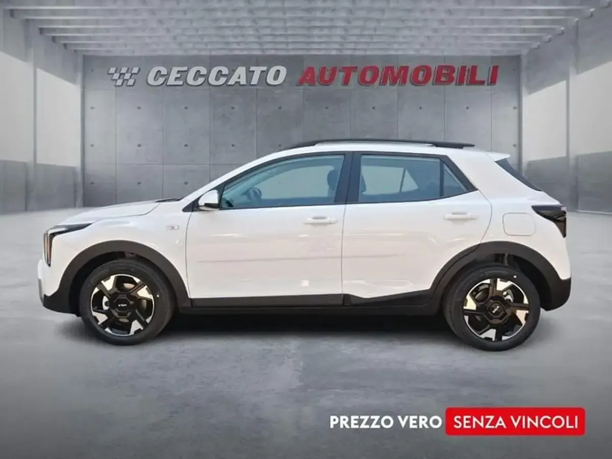Nuova Kia Stonic Urban 100 CV (73 kW) 2026 Bianco SUV