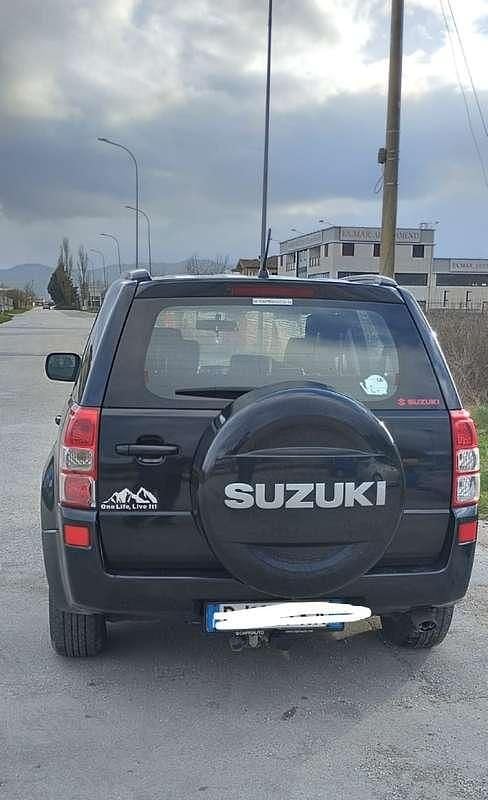 Usata Suzuki Grand Vitara 129 CV (94 kW) 2007 Nero SUV