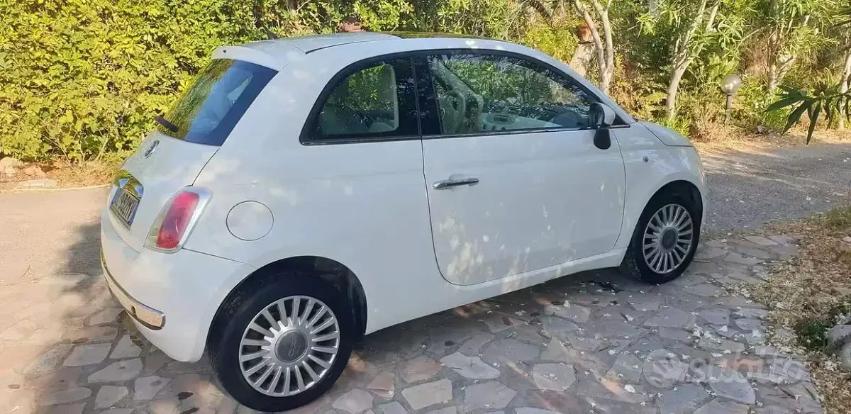 Usata Fiat 500 69 CV (50 kW) 2008 Bianco Utilitaria