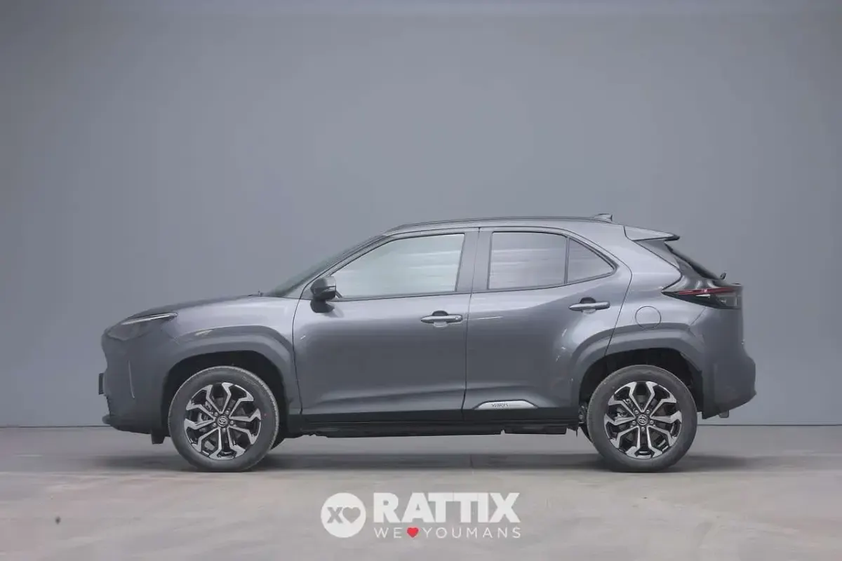 Nuova Toyota Yaris Cross Trend 92 CV (67 kW) 2026 Dark grey SUV
