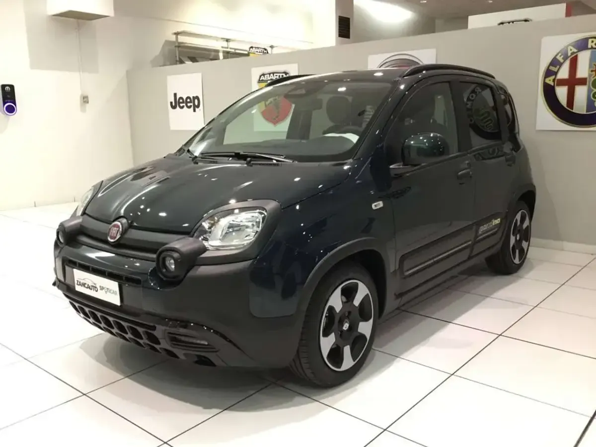 Nuova Fiat Panda Cross Cross 65 CV (47 kW) 2026 Other Utilitaria