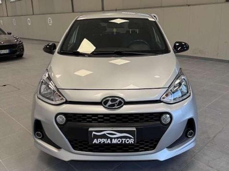 Usata Hyundai i10 Style 67 CV (49 kW) 2018 Grigio Utilitaria