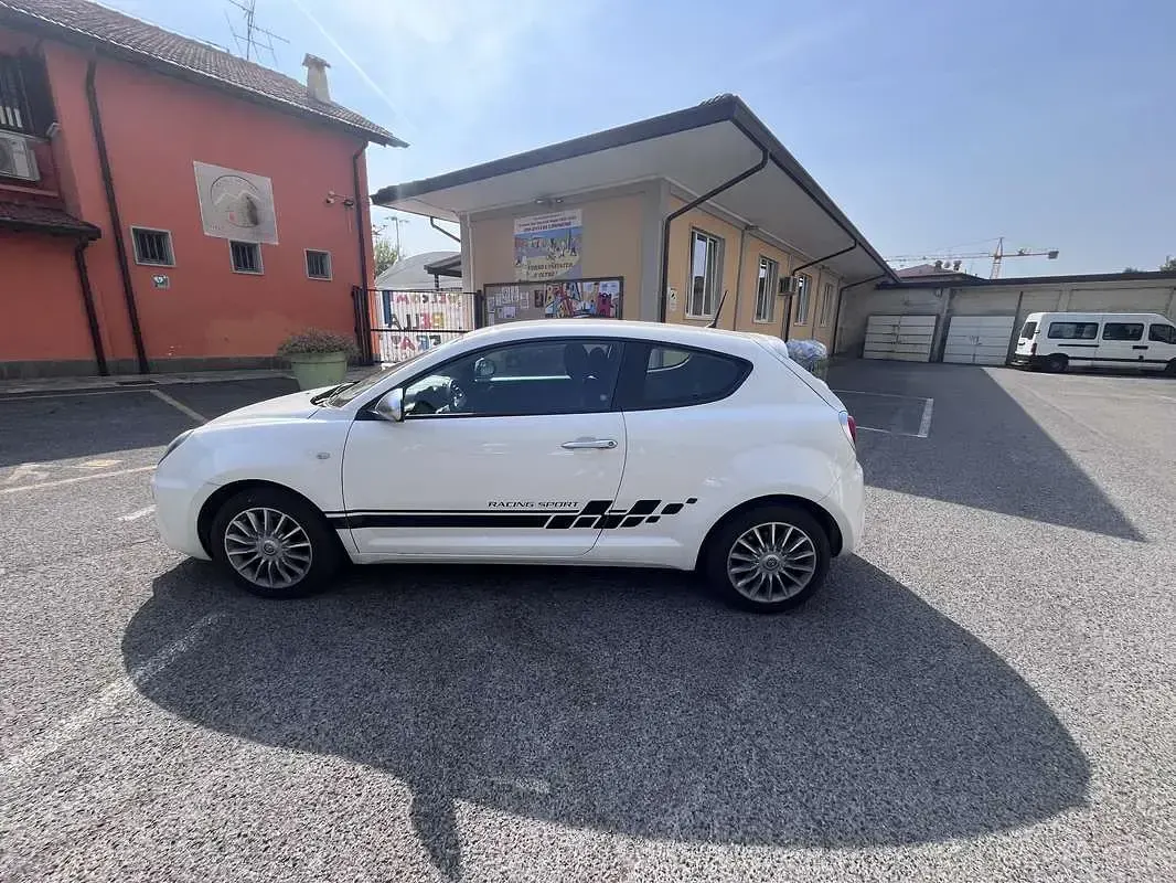 Usata Alfa Romeo MiTo Impression 77 CV (56 kW) 2018 Bianco Utilitaria