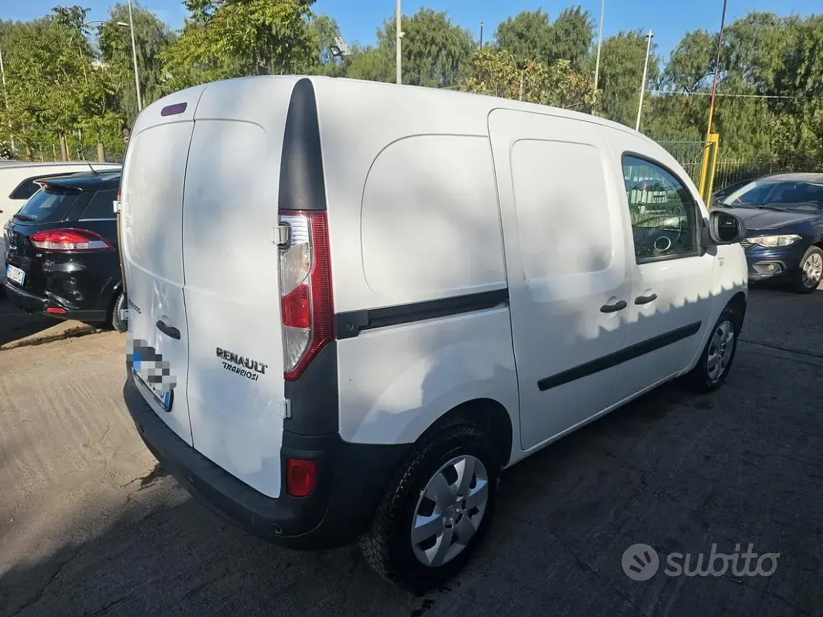 Usata Renault Kangoo 90 CV (66 kW) 2019 Bianco Monovolume