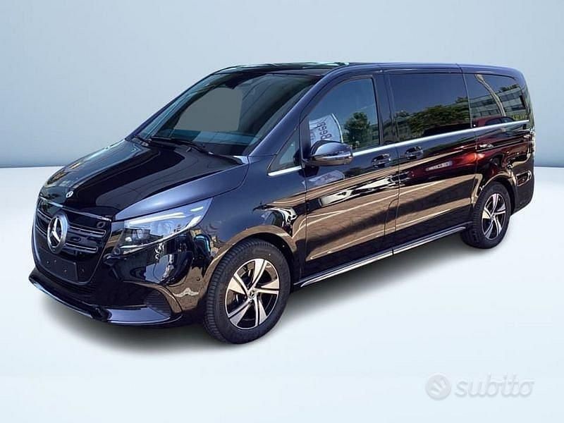 Nero Nuova 2025 Mercedes EQV300 Avantgarde Monovolume | 97.050 € - Immagine 1/4