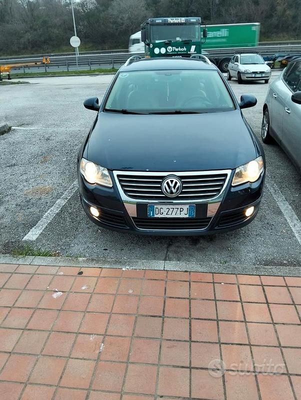 Usata VW Passat 2007 Blu Station wagon