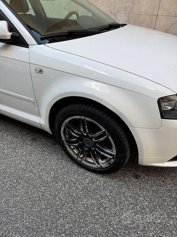 Usata Audi A3 S-Line 140 CV (102 kW) 2008 Bianco Utilitaria