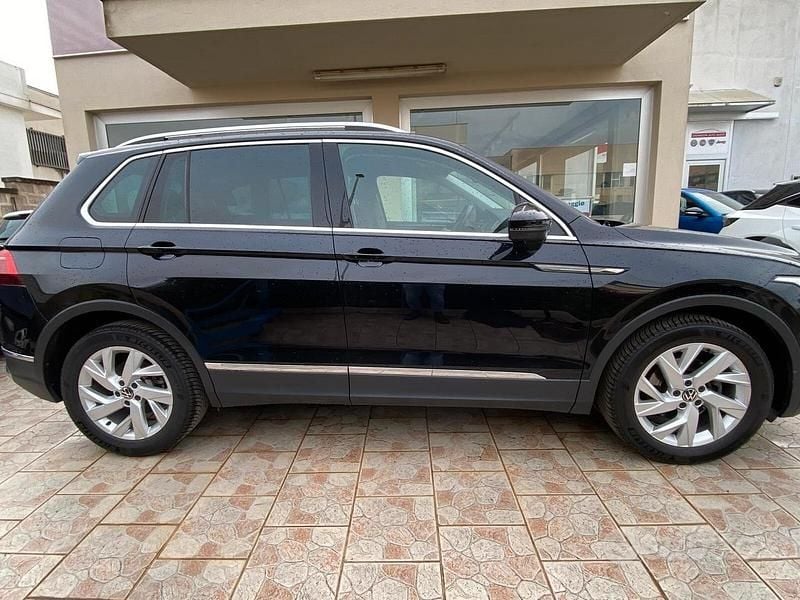 Usata VW Tiguan 150 CV (110 kW) 2020 Nero SUV