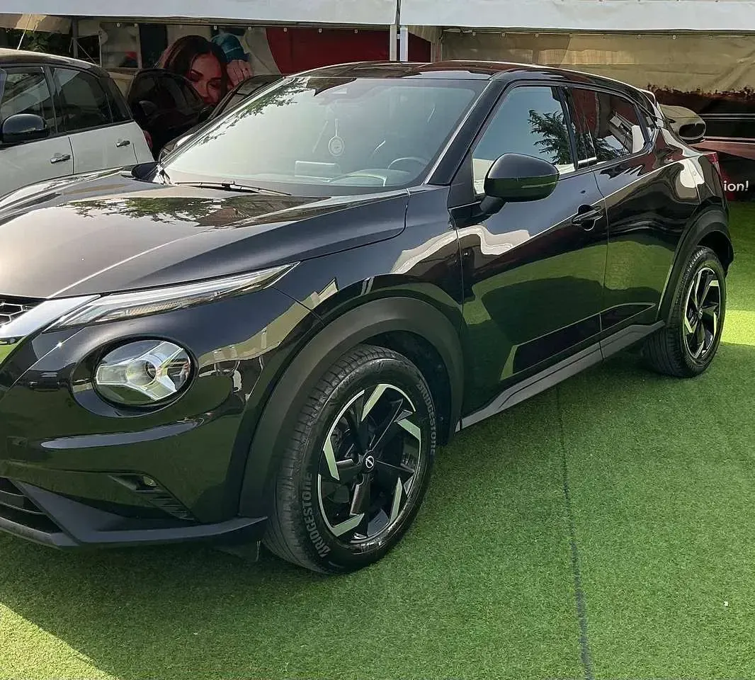 Usata Nissan Juke N-Connecta 114 CV (83 kW) 2022 Nero SUV