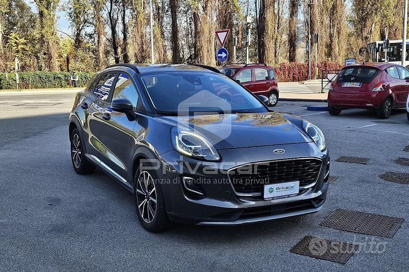 Usata Ford Puma Titanium 125 CV (91 kW) 2020 Grigio Station wagon