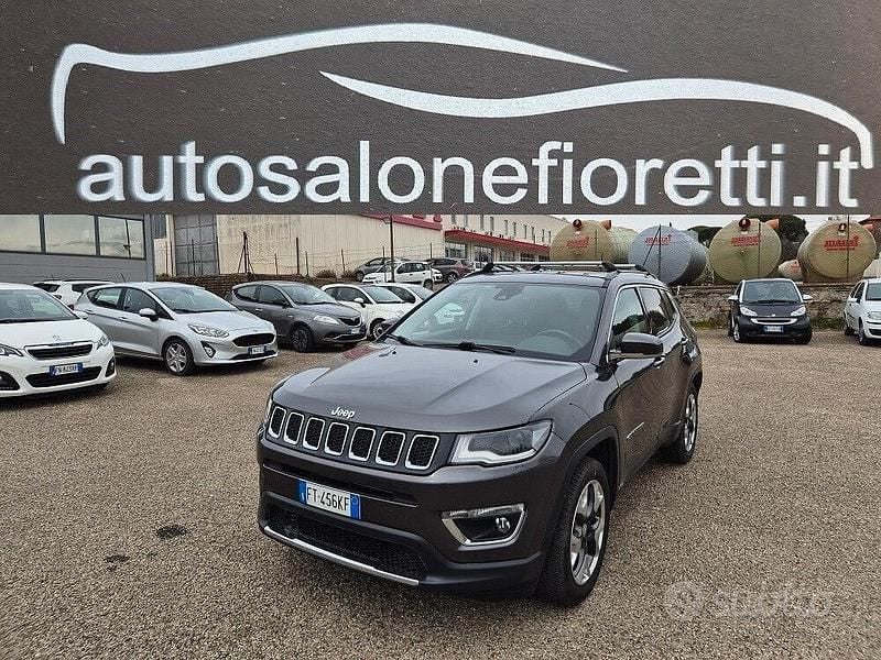 Usata Jeep Compass Limited 140 CV (102 kW) 2018 Grigio SUV