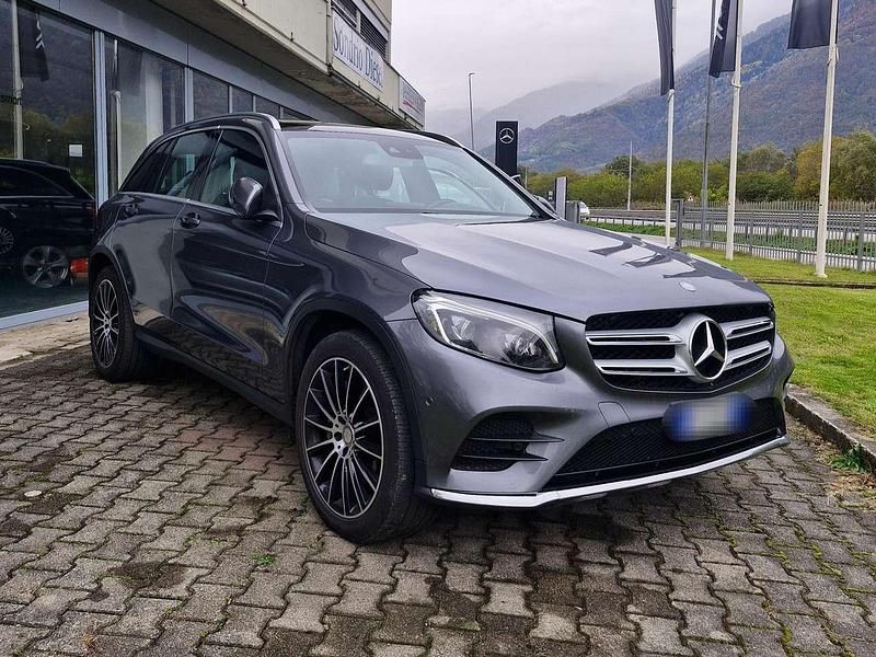 Usata Mercedes GLC250 Premium 204 CV (150 kW) 2016 Selenite SUV