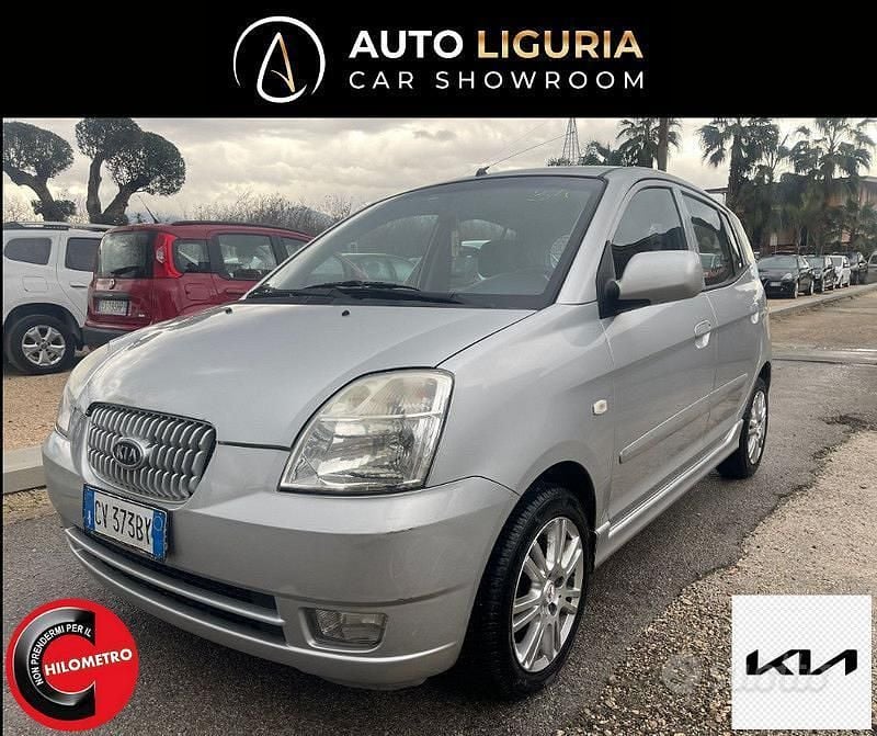 Grigio Usata 2005 Kia Picanto Due volumi | 2490 € (Buon prezzo) - Immagine 1/4