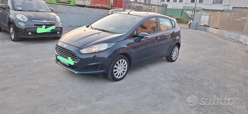 Usata Ford Fiesta Business Edition 2015 Blu Berlina