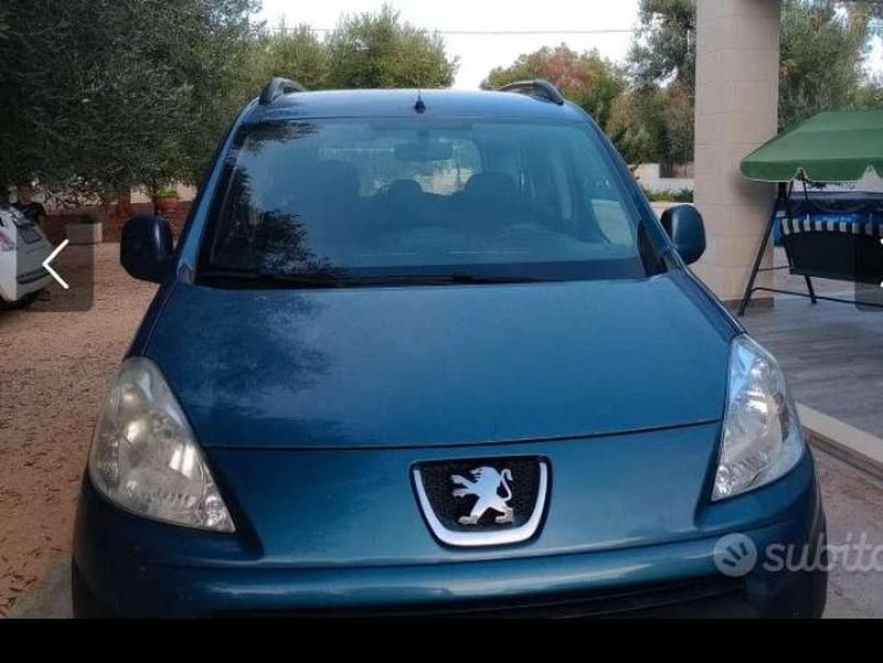 Usata 2011 Peugeot TePee Comfort Station wagon | 5500 € (Buon prezzo) - Immagine 1/3