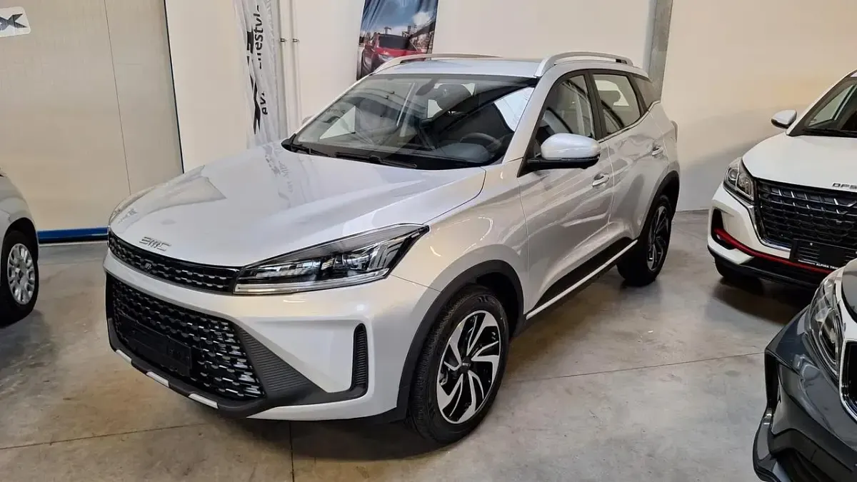 Nuova EMC SEI 112 CV (82 kW) 2026 Bianco SUV