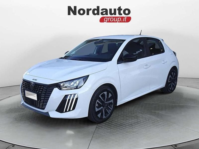 Bianco Usata 2024 Peugeot 208 Active Due volumi | 16.900 € (Cara) - Immagine 1/3
