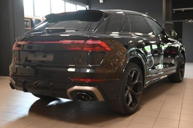 Nuova Audi RS Q8 Performance 639 CV (469 kW) 2025 Nero SUV