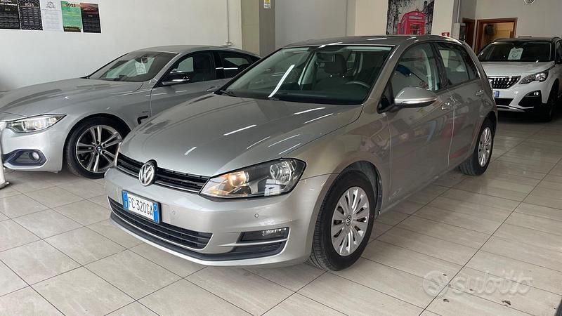 Usata VW Golf VII Trendline 90 CV (66 kW) 2016 Grigio Berlina