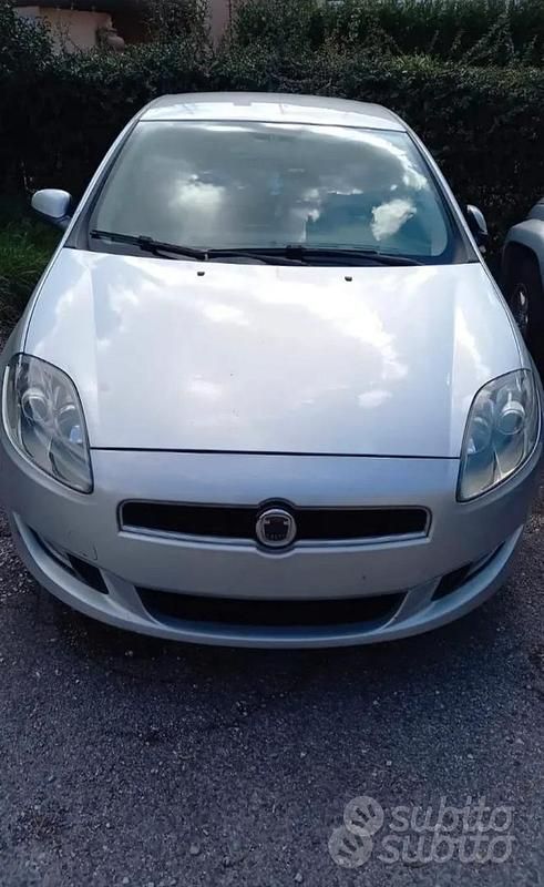 Usata Fiat Bravo 120 CV (88 kW) 2013 Grigio Utilitaria
