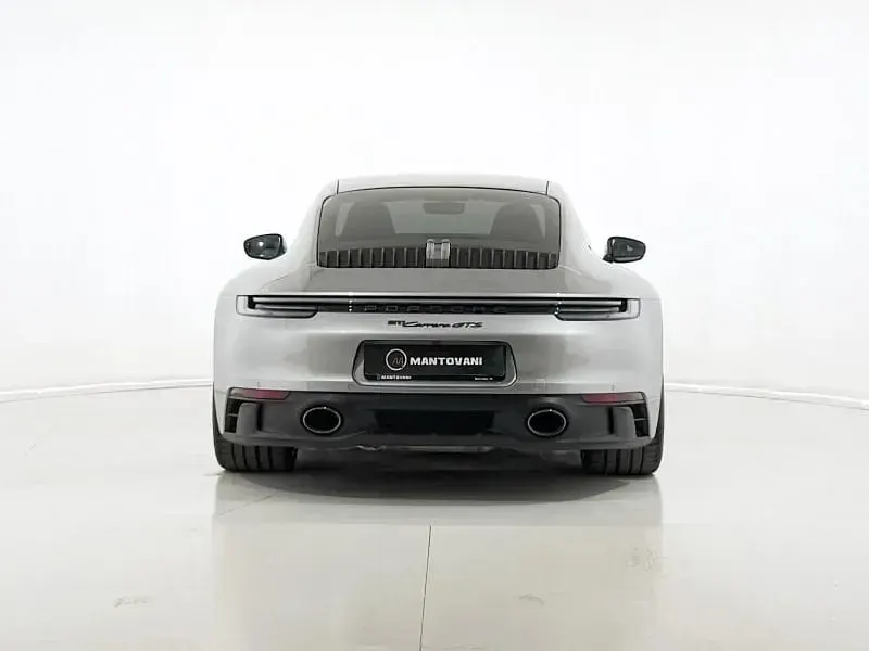 Usata Porsche 911 Carrera GTS 480 CV (353 kW) 2022 Argento Coupé