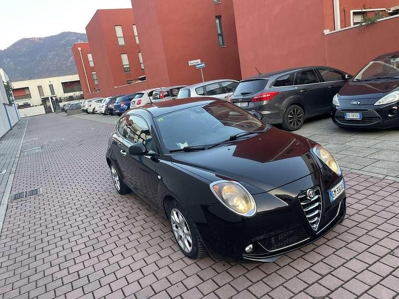 Usata Alfa Romeo MiTo Distinctive 90 CV (66 kW) 2010 Utilitaria
