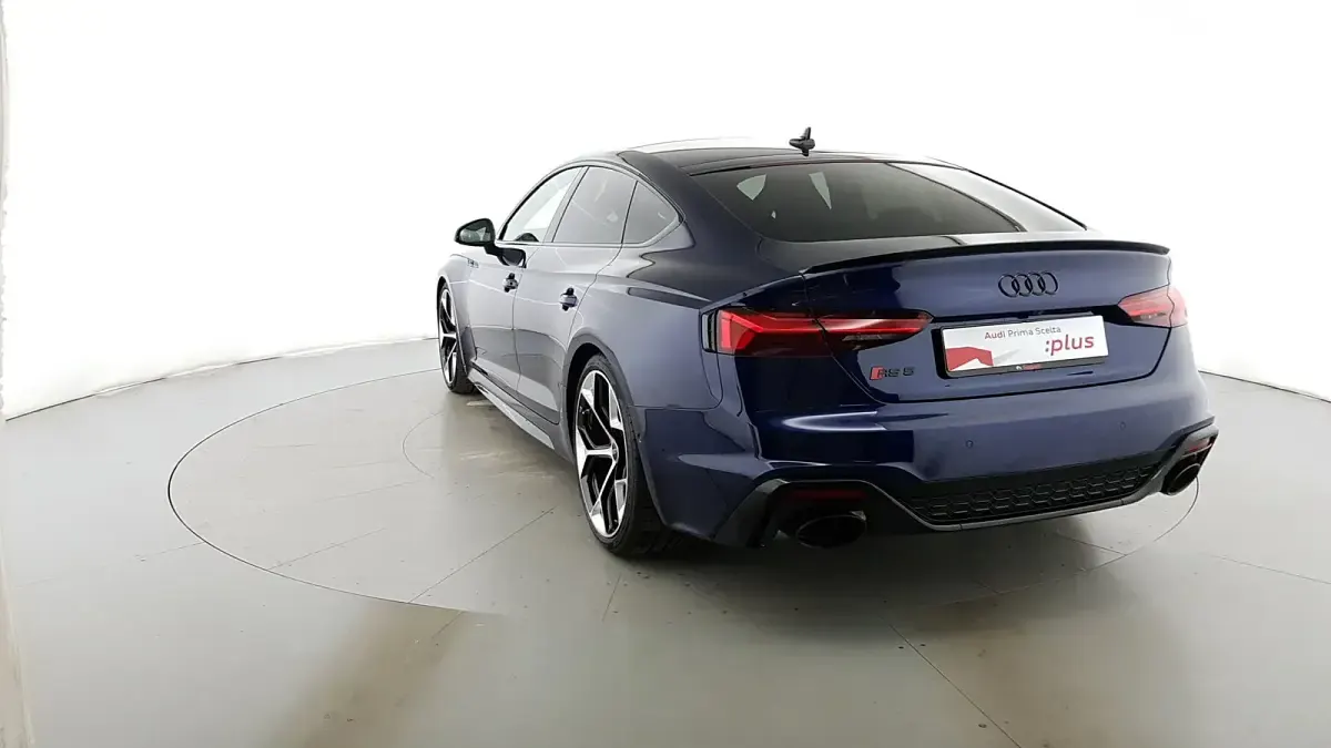 Usata Audi RS5 Sportback Competition 450 CV (330 kW) 2024 Blu navarra met Berlina