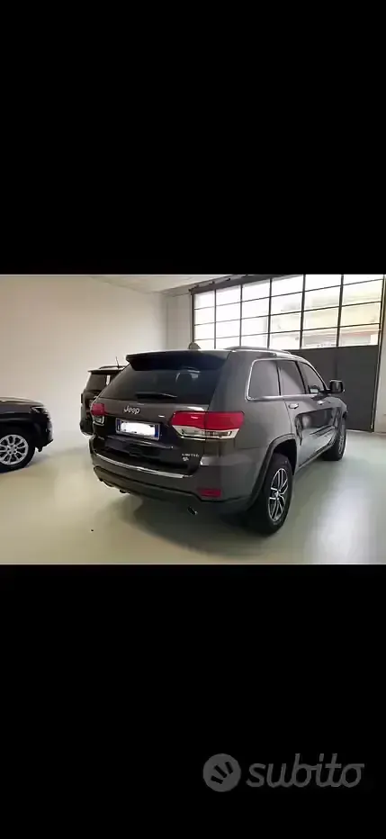 Usata Jeep Grand Cherokee Limited 250 CV (183 kW) 2019 Grigio SUV