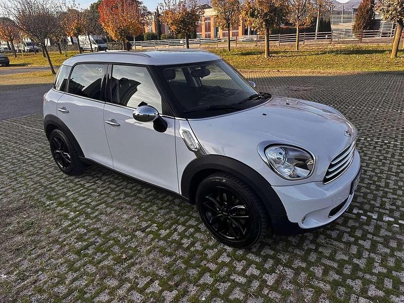 Usata Mini Cooper D Countryman 111 CV (81 kW) 2014 Bianco SUV