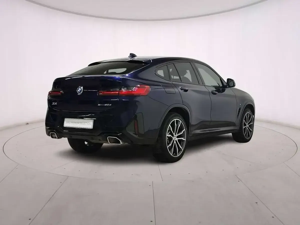 Usata BMW X4 M Sport 190 CV (139 kW) 2023 Tanzanite blue SUV