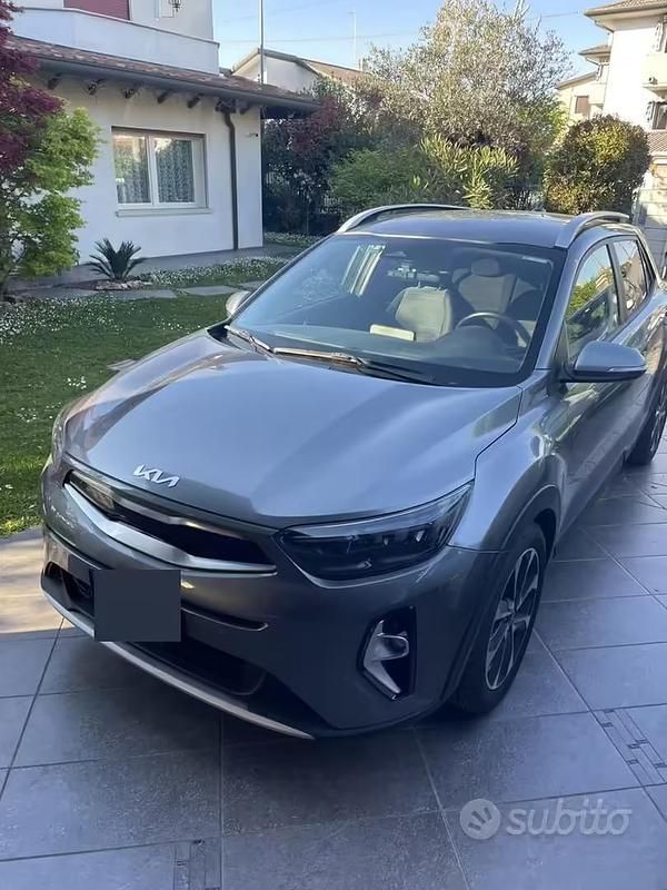 Usata Kia Stonic 101 CV (74 kW) 2023 SUV