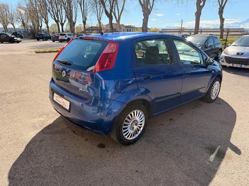 Usata Fiat Grande Punto 75 CV (55 kW) 2009 Blu Utilitaria
