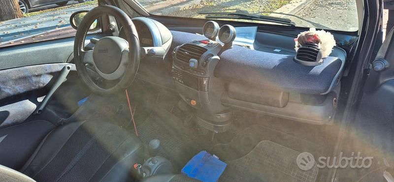 Usata Smart ForTwo Coupé 61 CV (44 kW) 2003 Blu Coupé