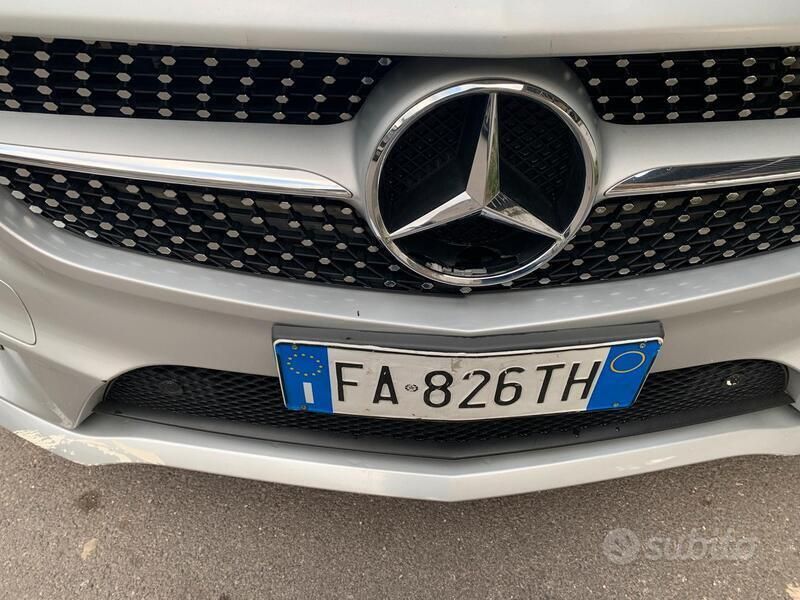 Usata Mercedes CLA220 177 CV (130 kW) 2015 Grigio Berlina