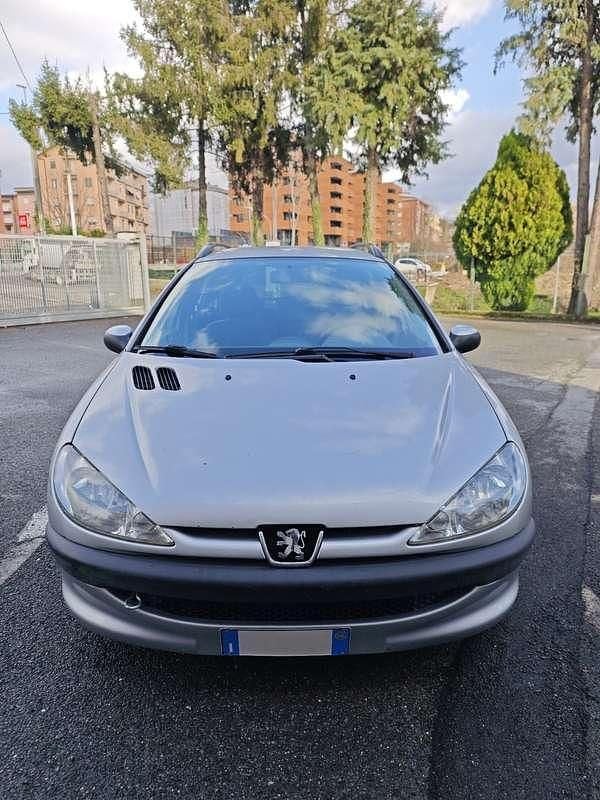 Usata Peugeot 206 S 68 CV (50 kW) 2004 Grigio Station wagon
