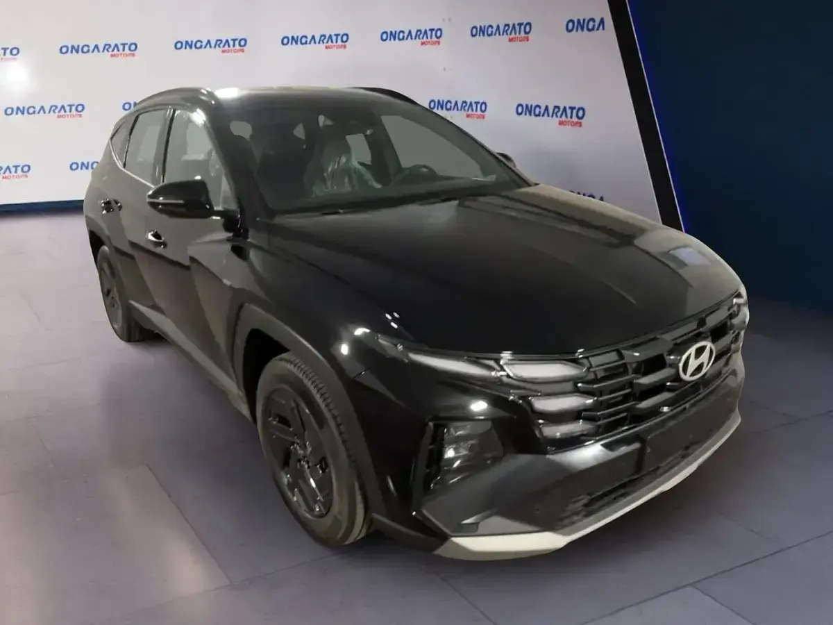 Nuova Hyundai Tucson Blackline 136 CV (100 kW) 2026 Nero SUV