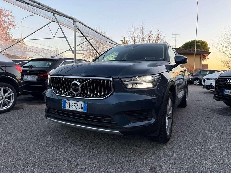 Grigio Usata 2021 Volvo XC40 Inscription SUV | 20.900 € (Super prezzo) - Immagine 1/4