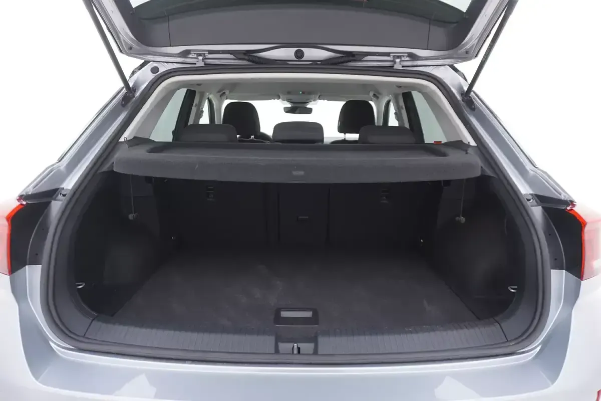 Usata VW T-Roc Style 150 CV (110 kW) 2023 Argentoargento SUV