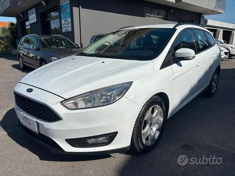 Bianco Usata 2018 Ford Focus Business Edition Station wagon | 6900 € (Buon prezzo) - Immagine 1/4