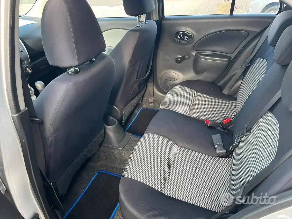 Usata Nissan Micra 80 CV (58 kW) 2015 Grigio Utilitaria