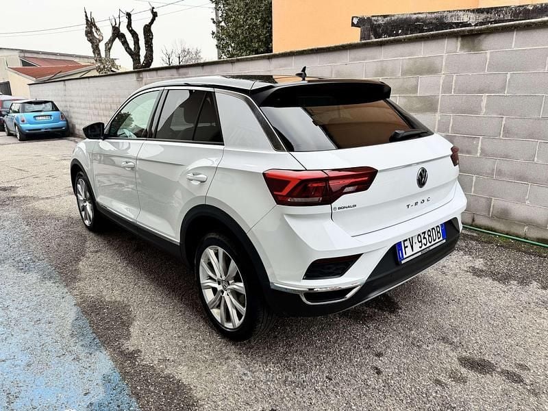 Usata VW T-Roc Advance 150 CV (110 kW) 2019 Bianco SUV