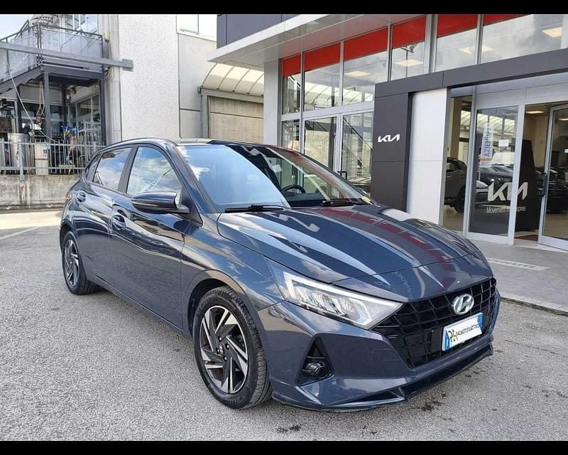Usata Hyundai i20 84 CV (61 kW) 2022 Grigio Utilitaria