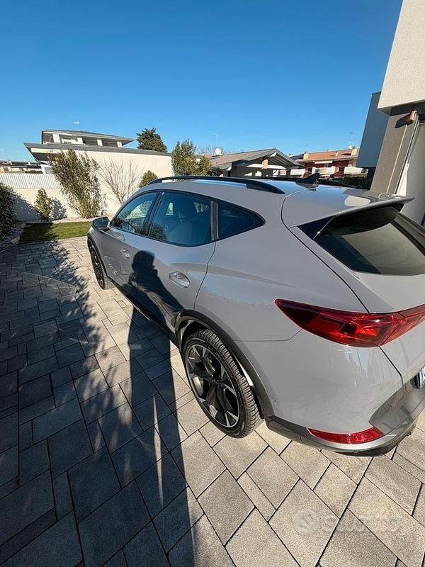 Usata Cupra Formentor 150 CV (110 kW) 2023 Grigio SUV