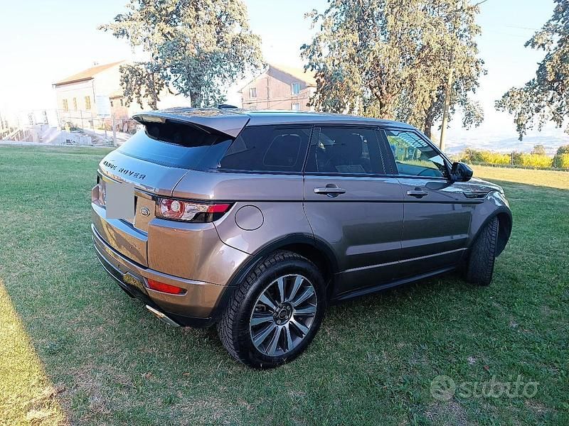 Usata Land Rover Range Rover evoque 150 CV (110 kW) 2015 Marrone SUV